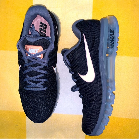 AIR MAX